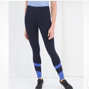 Chico's Zenergy "So Slimming" colorblock leggings blue Size 3 US 16-18